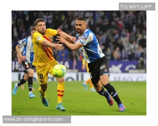 比利亚迎战西班牙人争夺胜利两队实力对决引发球迷热议